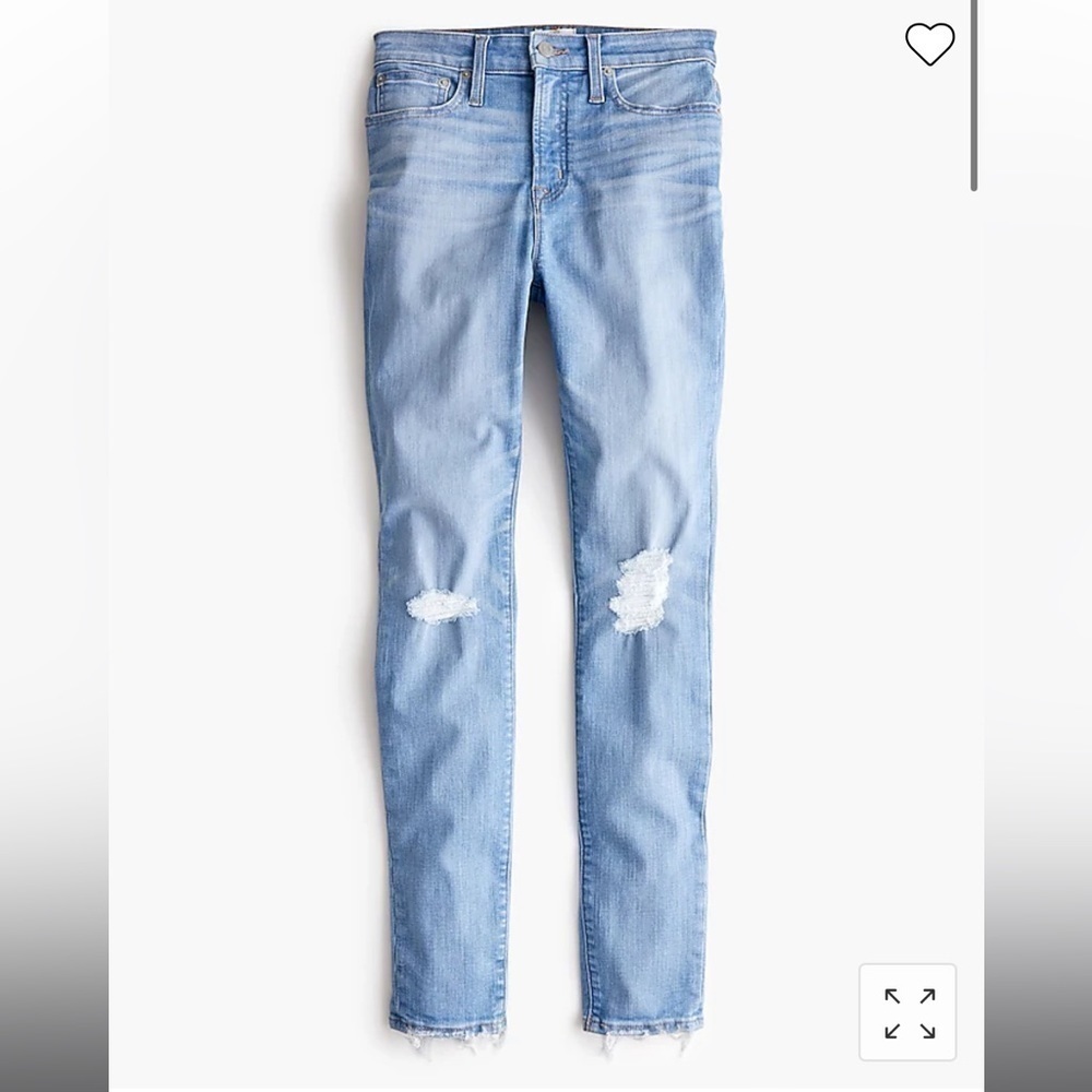 J Crew Curvy Toothpick Jean in medium blue Distressed size 25